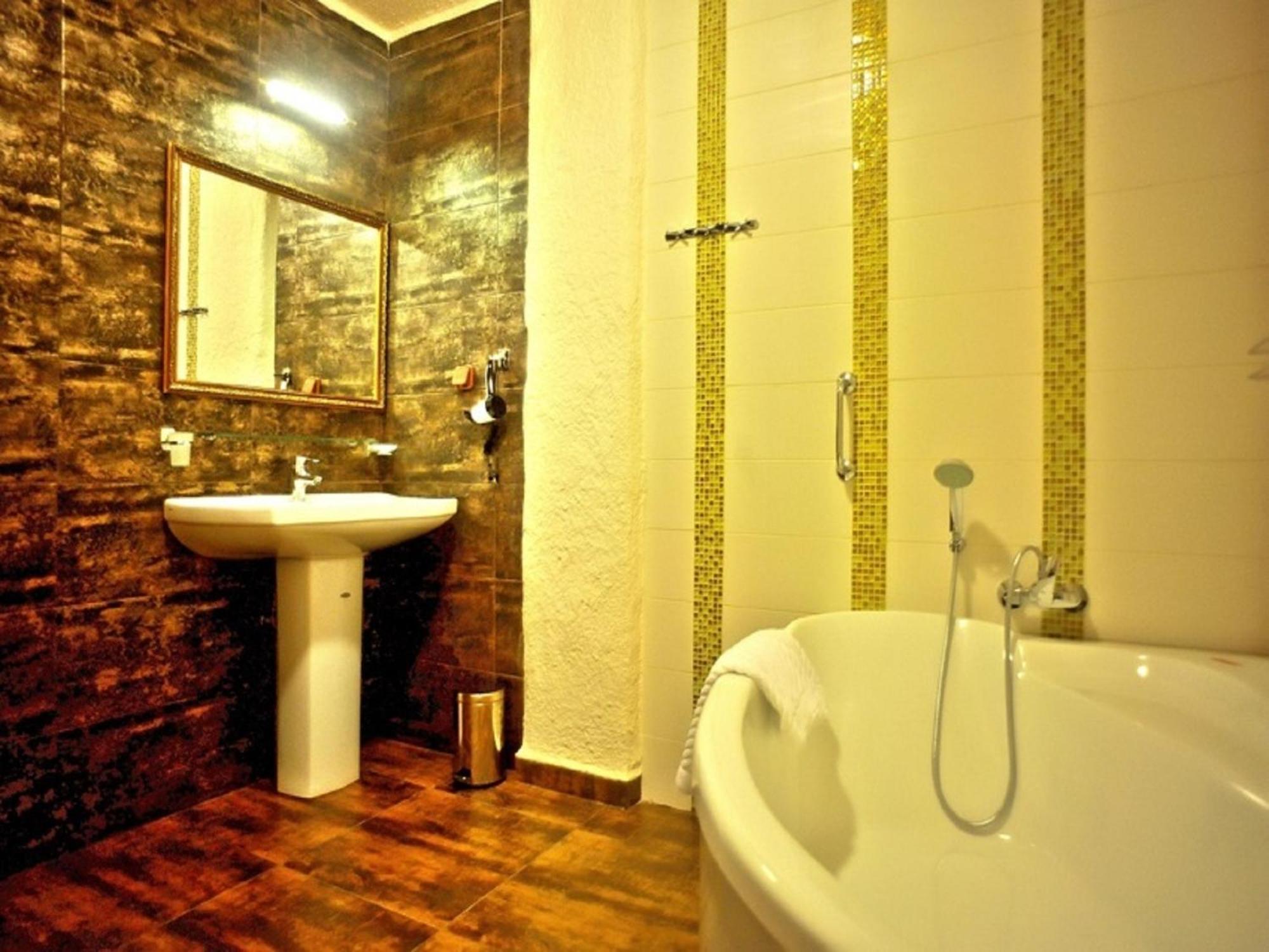 Hotel Kilikiya อุชโฮรอด ห้อง รูปภาพ