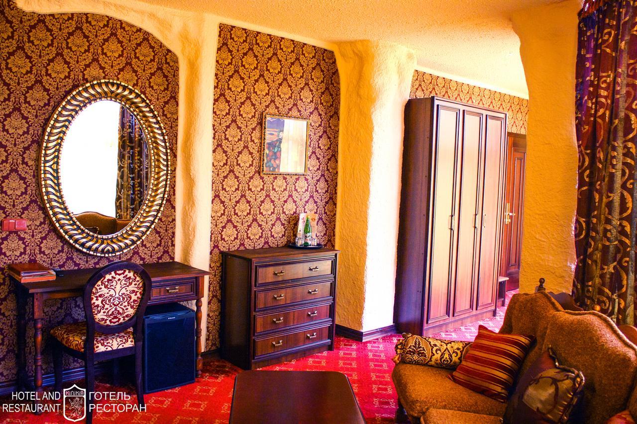 Hotel Kilikiya อุชโฮรอด ภายนอก รูปภาพ