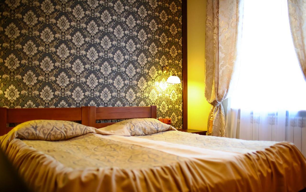 Hotel Kilikiya อุชโฮรอด ภายนอก รูปภาพ